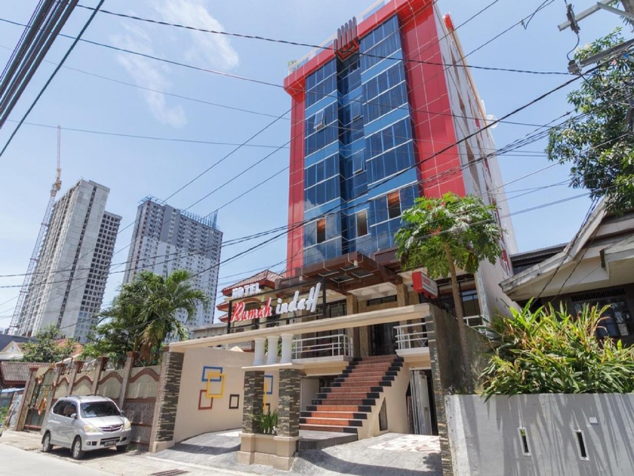 Reddoorz Plus @ Boulevard Panakkukang Makassar Extérieur photo