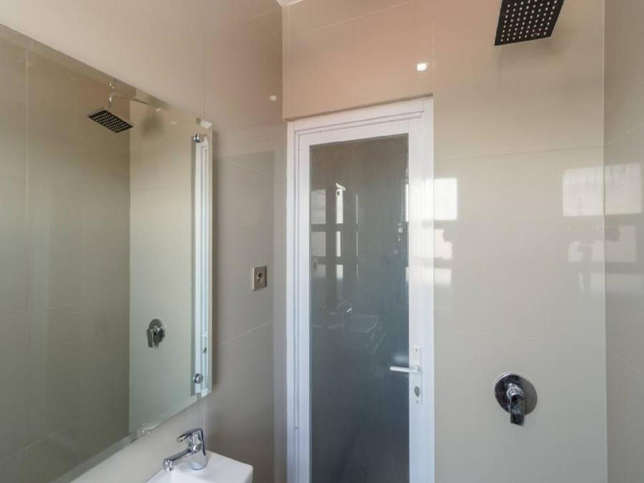 Reddoorz Plus @ Boulevard Panakkukang Makassar Extérieur photo